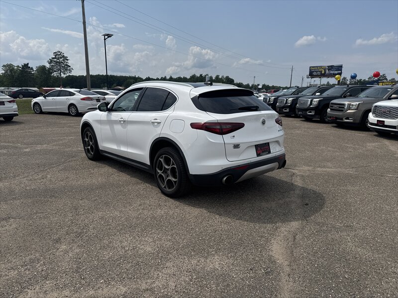 2019 Alfa Romeo Stelvio - Photo 3 - Brainerd, MN 56401
