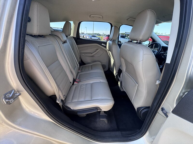 2018 Ford Escape SEL - Photo 11 - Brainerd, MN 56401