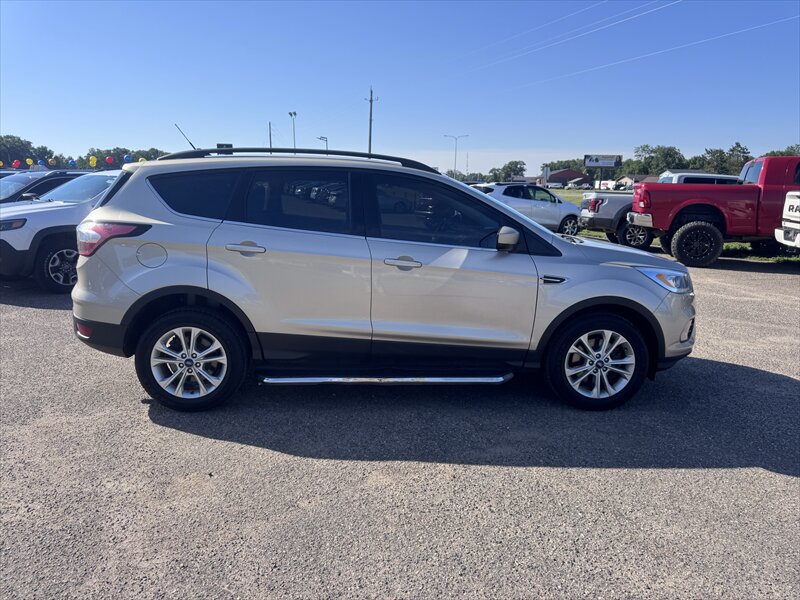 2018 Ford Escape SEL - Photo 5 - Brainerd, MN 56401