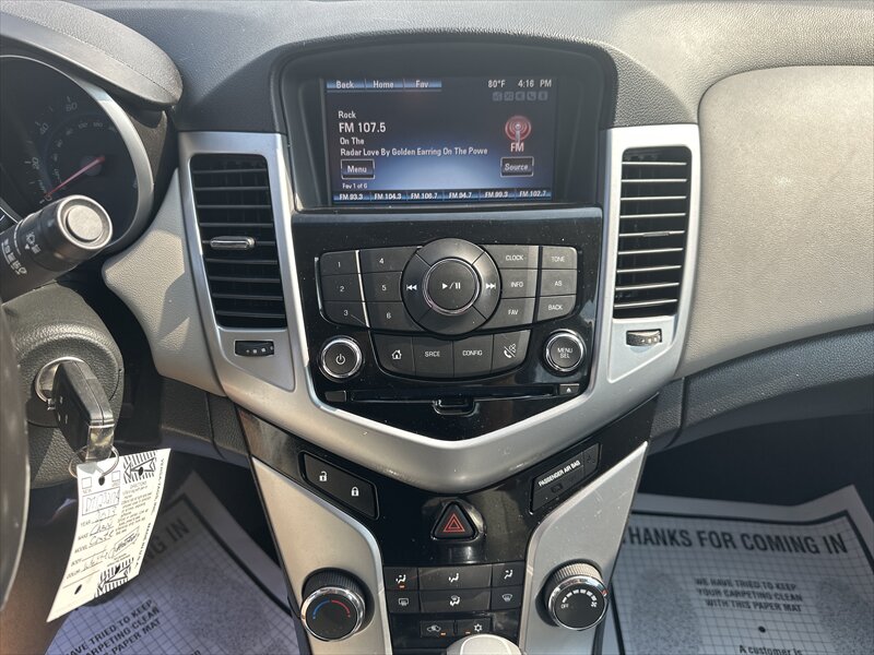 2013 Chevrolet Cruze ECO Auto   - Photo 6 - Brainerd, MN 56401