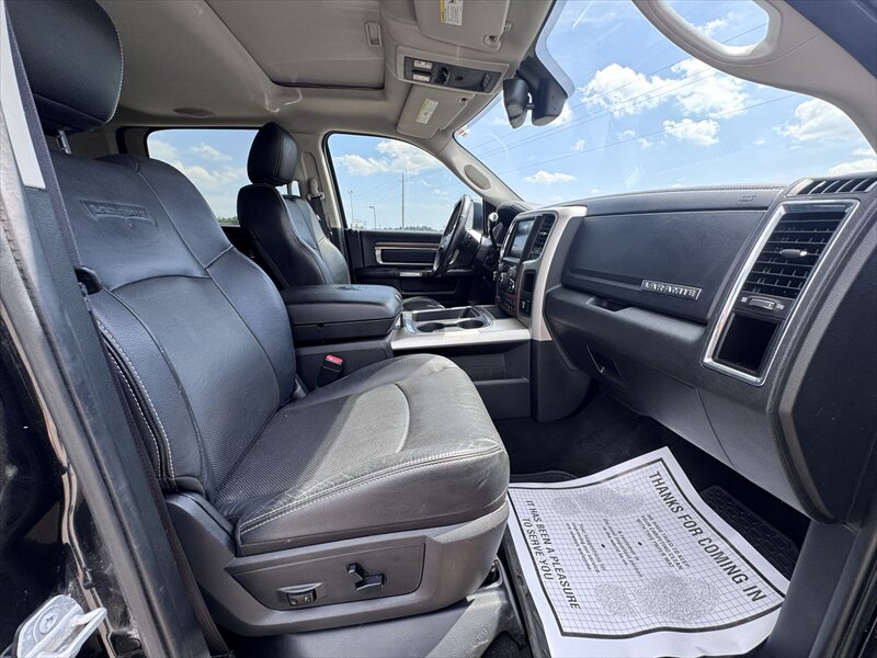 2016 RAM 2500 Laramie - Photo 11 - Brainerd, MN 56401