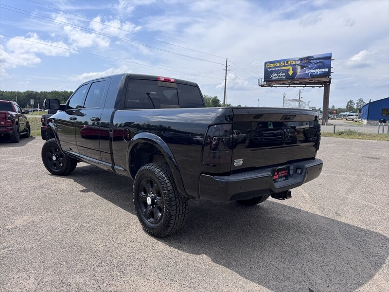 2016 RAM 2500 Laramie - Photo 3 - Brainerd, MN 56401