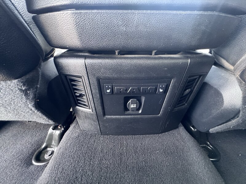 2016 RAM 2500 Laramie - Photo 22 - Brainerd, MN 56401