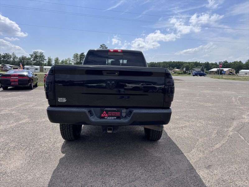 2016 RAM 2500 Laramie - Photo 9 - Brainerd, MN 56401