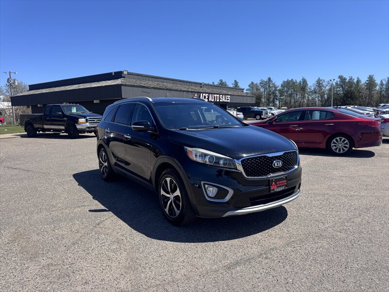 2016 Kia Sorento EX V6 - Photo 2 - Brainerd, MN 56401