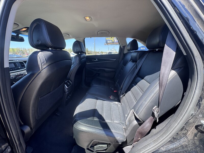 2016 Kia Sorento EX V6 - Photo 13 - Brainerd, MN 56401