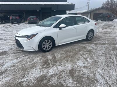 2021 Toyota Corolla LE Sedan