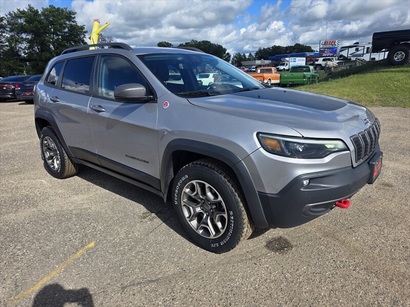 2021 Jeep Cherokee Trailhawk   - Photo 1 - Brainerd, MN 56401