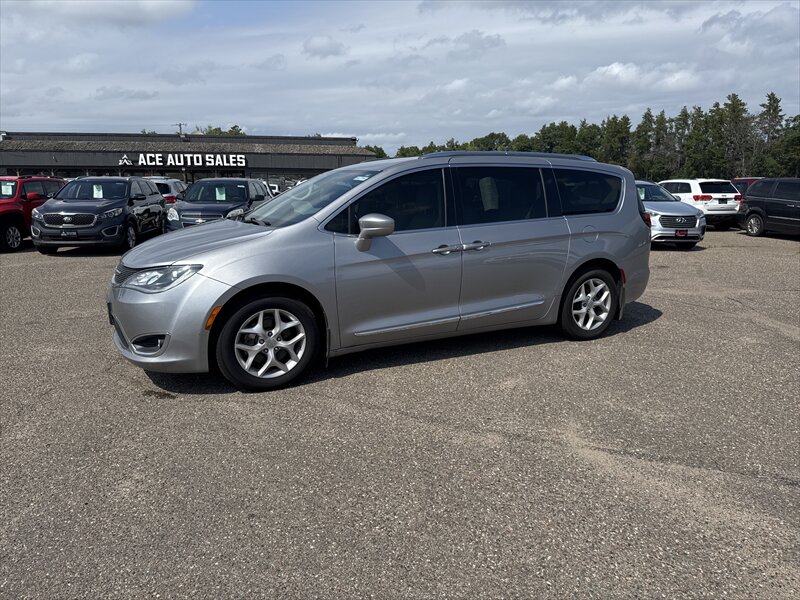 2017 Chrysler Pacifica Touring-L Plus - Photo 1 - Brainerd, MN 56401