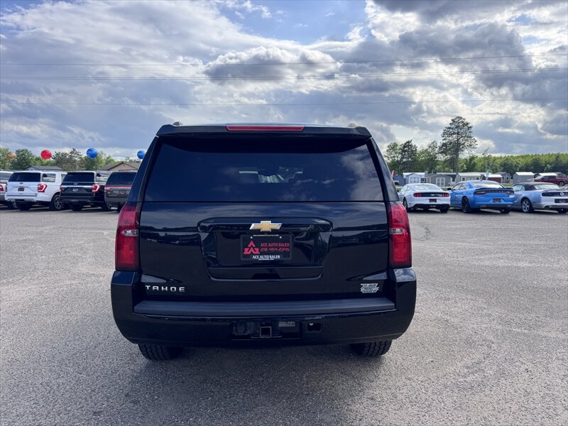 2019 Chevrolet Tahoe LT - Photo 8 - Brainerd, MN 56401