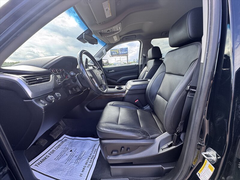 2019 Chevrolet Tahoe LT - Photo 9 - Brainerd, MN 56401