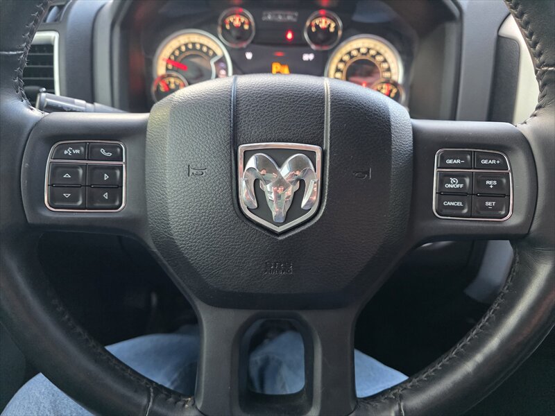 2016 RAM 1500 SLT - Photo 19 - Brainerd, MN 56401