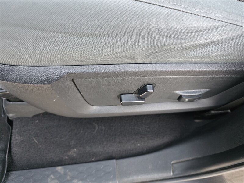 2016 RAM 1500 SLT - Photo 13 - Brainerd, MN 56401