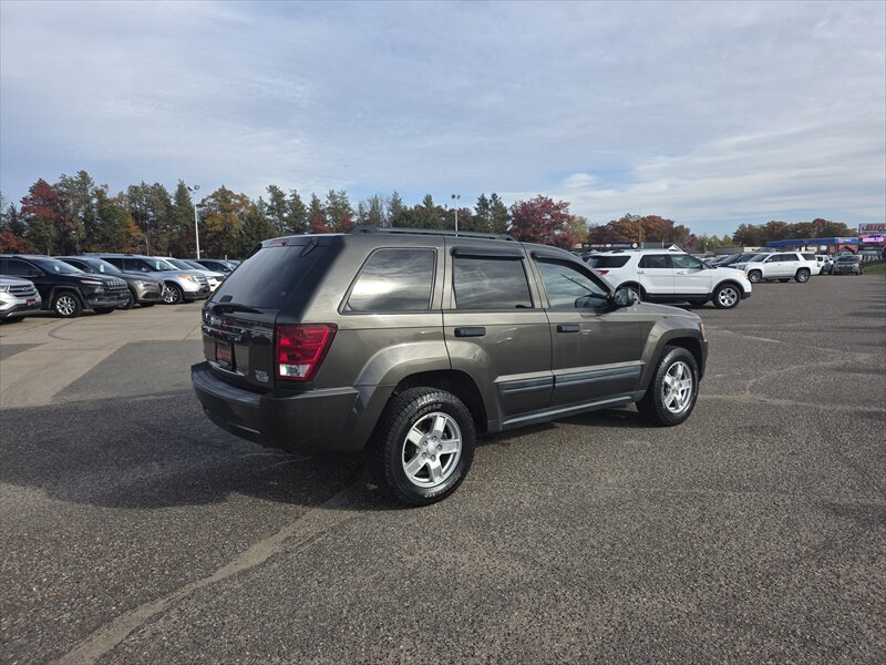 2006 Jeep Grand Cherokee Laredo Laredo 4dr SUV   - Photo 3 - Brainerd, MN 56401
