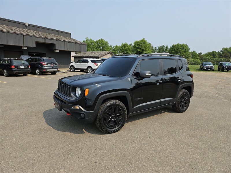 2017 Jeep Renegade Deserthawk