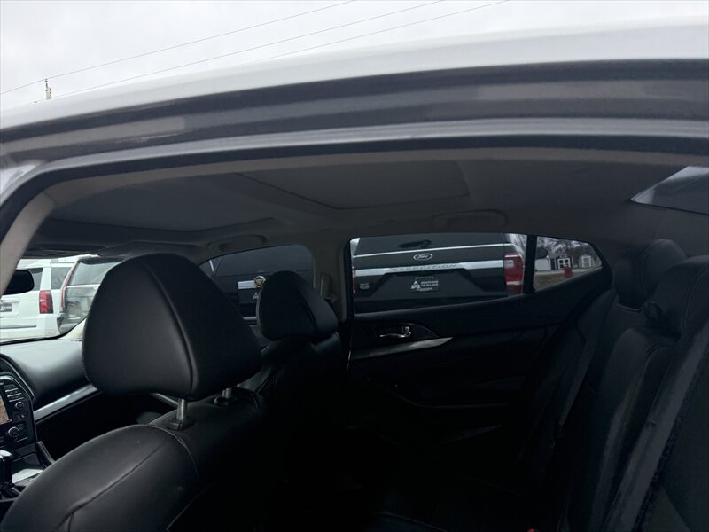 2019 Nissan Maxima 3.5 S - Photo 13 - Brainerd, MN 56401