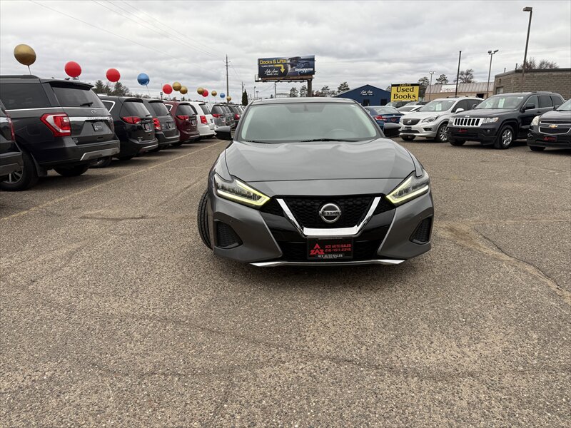 2019 Nissan Maxima 3.5 S - Photo 3 - Brainerd, MN 56401