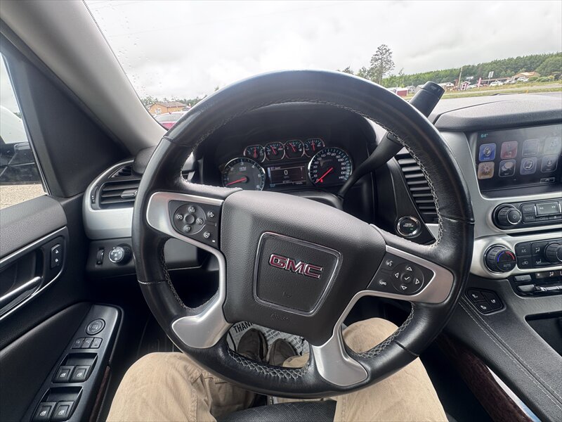 2020 GMC Yukon SLT - Photo 19 - Brainerd, MN 56401