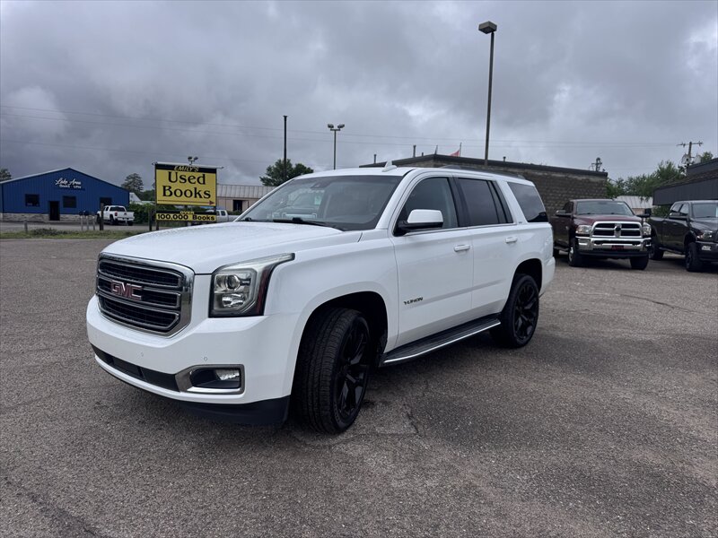 2020 GMC Yukon SLT   - Photo 1 - Brainerd, MN 56401