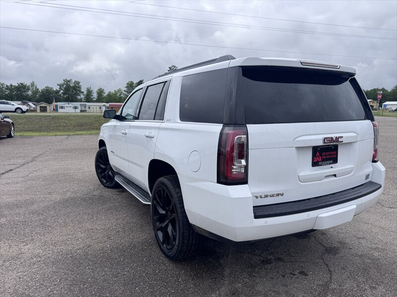 2020 GMC Yukon SLT - Photo 4 - Brainerd, MN 56401