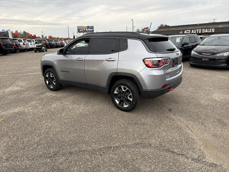 2018 Jeep Compass Trailhawk   - Photo 4 - Brainerd, MN 56401