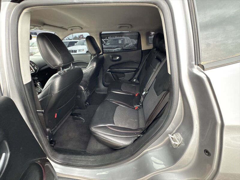 2018 Jeep Compass Trailhawk   - Photo 10 - Brainerd, MN 56401