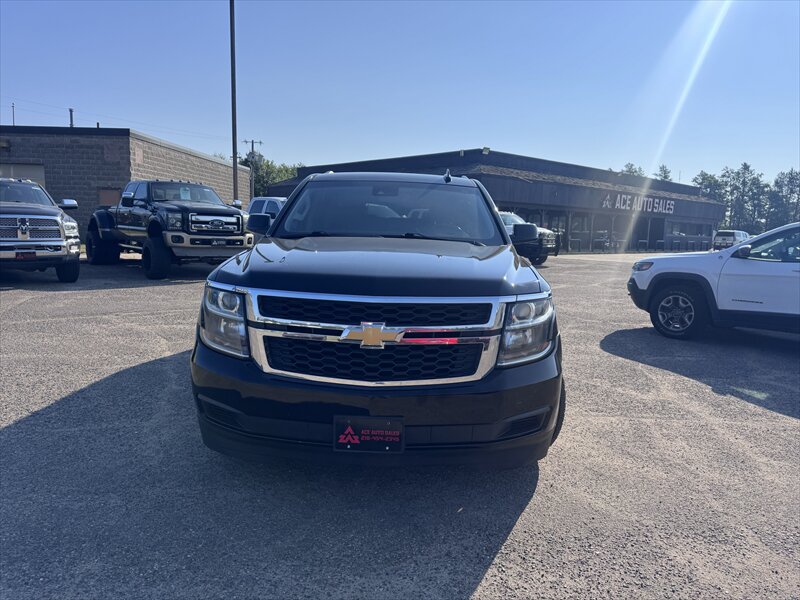 2019 Chevrolet Suburban LT - Photo 7 - Brainerd, MN 56401