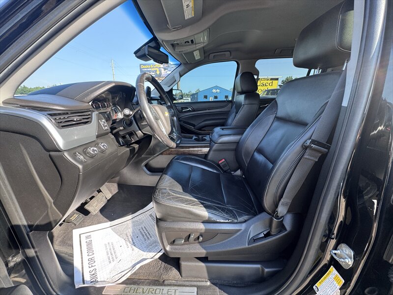 2019 Chevrolet Suburban LT - Photo 15 - Brainerd, MN 56401