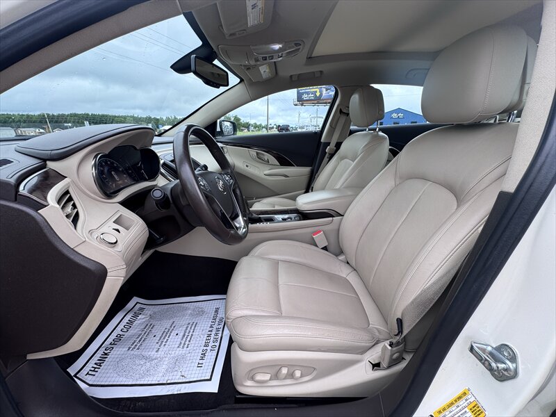 2014 Buick Lacrosse Premium II - Photo 12 - Brainerd, MN 56401