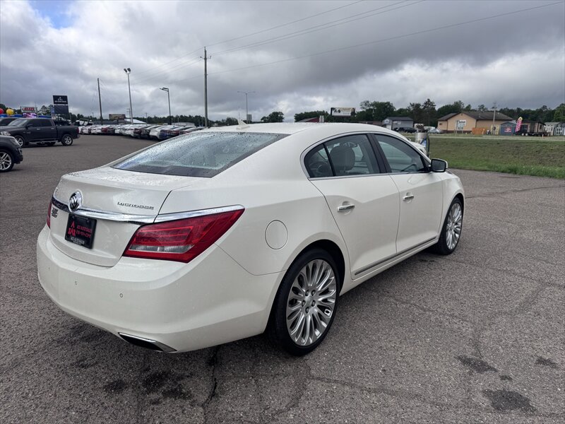 2014 Buick Lacrosse Premium II - Photo 3 - Brainerd, MN 56401