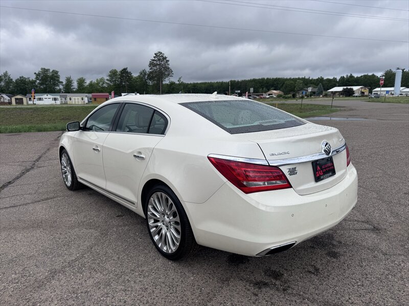 2014 Buick Lacrosse Premium II - Photo 4 - Brainerd, MN 56401