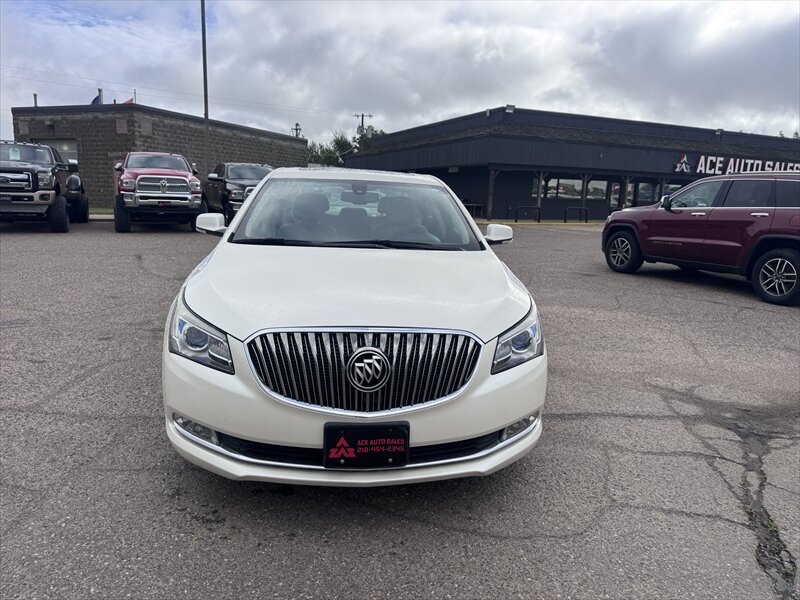 2014 Buick Lacrosse Premium II - Photo 7 - Brainerd, MN 56401
