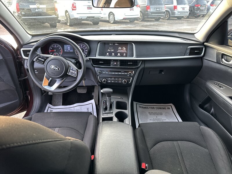 2019 Kia Optima LX - Photo 10 - Brainerd, MN 56401