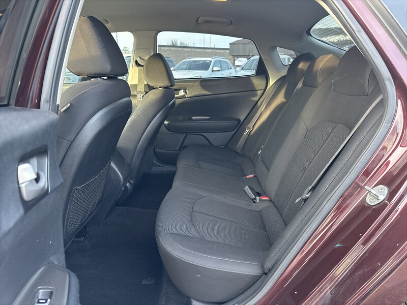 2019 Kia Optima LX - Photo 13 - Brainerd, MN 56401