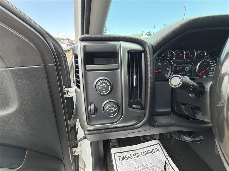 2015 Chevrolet Silverado 1500 LT - Photo 15 - Brainerd, MN 56401