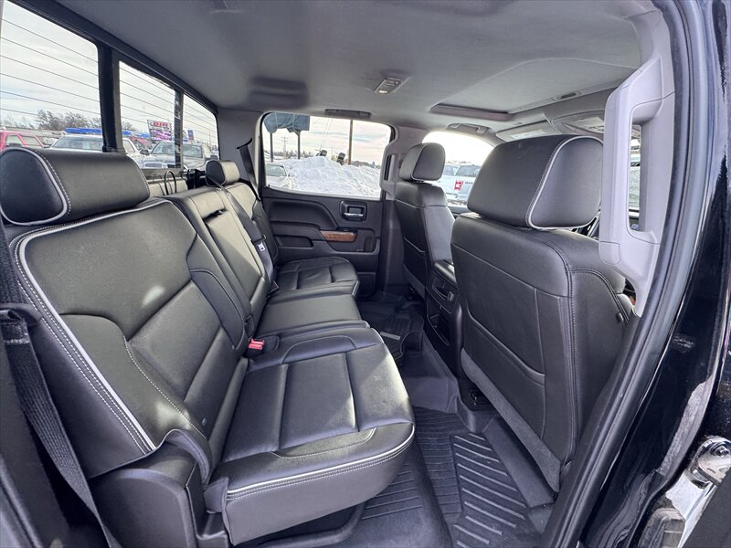 2018 Chevrolet Silverado 1500 High Country - Photo 22 - Brainerd, MN 56401