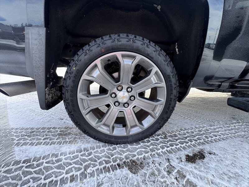 2018 Chevrolet Silverado 1500 High Country - Photo 23 - Brainerd, MN 56401