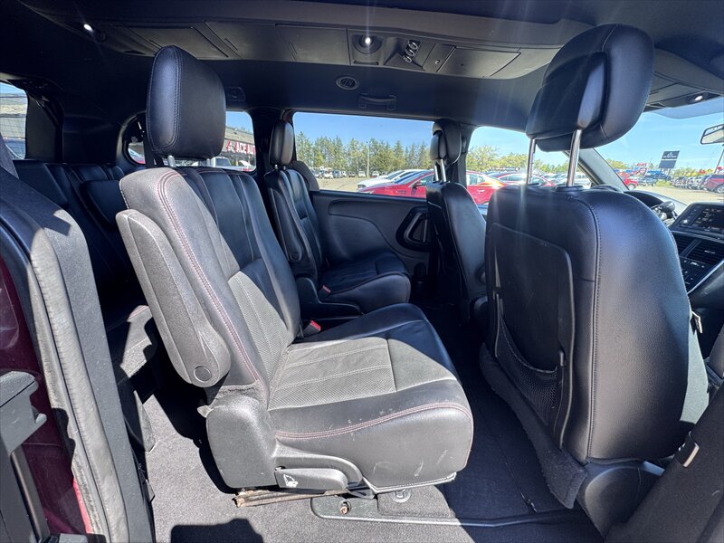2015 Dodge Grand Caravan R/T - Photo 12 - Brainerd, MN 56401