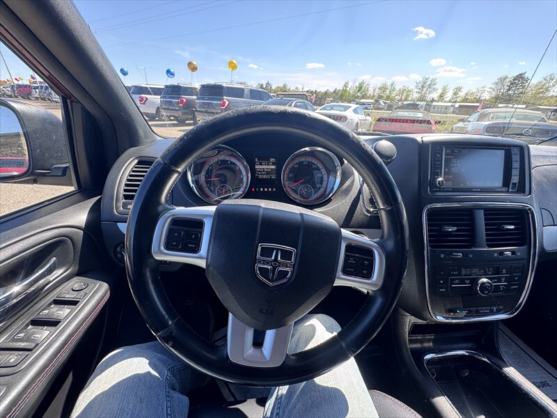 2015 Dodge Grand Caravan R/T - Photo 20 - Brainerd, MN 56401