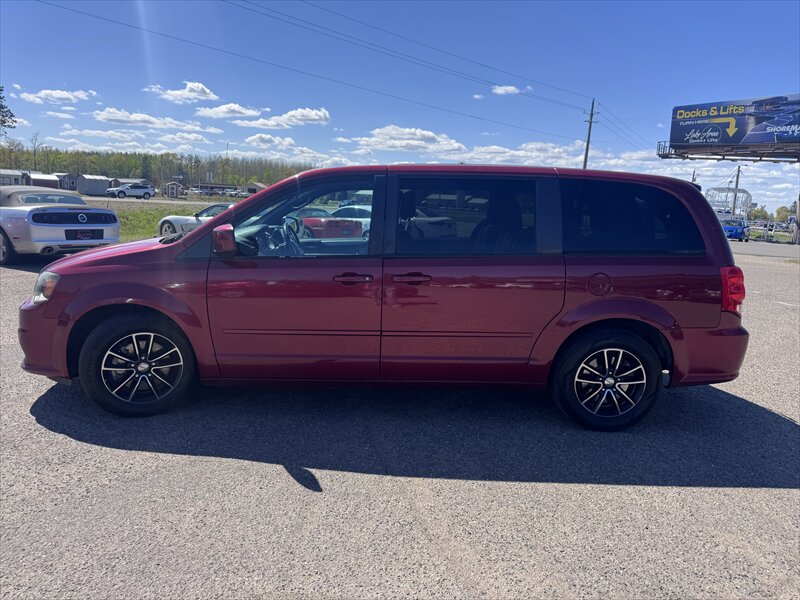 2015 Dodge Grand Caravan R/T - Photo 6 - Brainerd, MN 56401