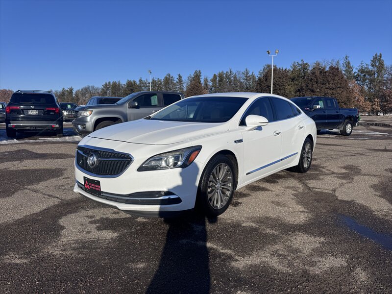 2017 Buick Lacrosse Preferred   - Photo 1 - Brainerd, MN 56401