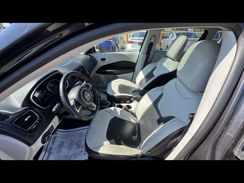 2018 Jeep Compass Limited - Photo 12 - Brainerd, MN 56401