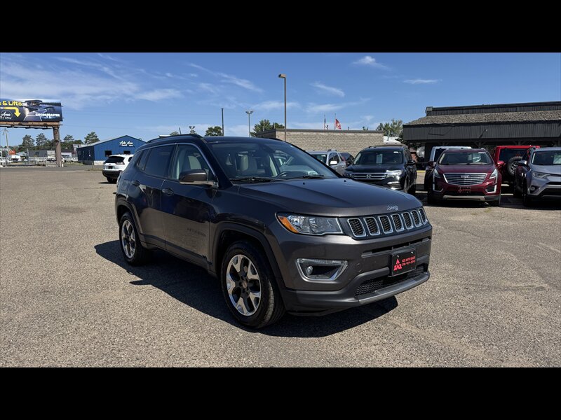 2018 Jeep Compass Limited - Photo 3 - Brainerd, MN 56401