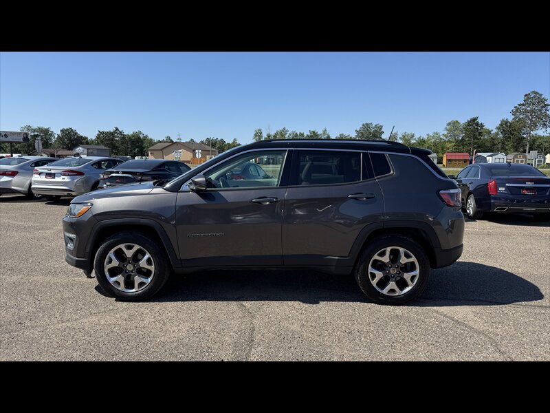 2018 Jeep Compass Limited - Photo 9 - Brainerd, MN 56401