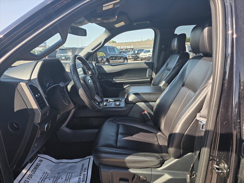 2020 Ford Expedition XLT MAX photo 6