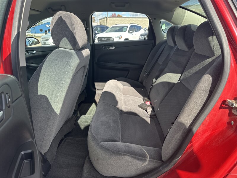 2008 Chevrolet Impala LS - Photo 6 - Brainerd, MN 56401