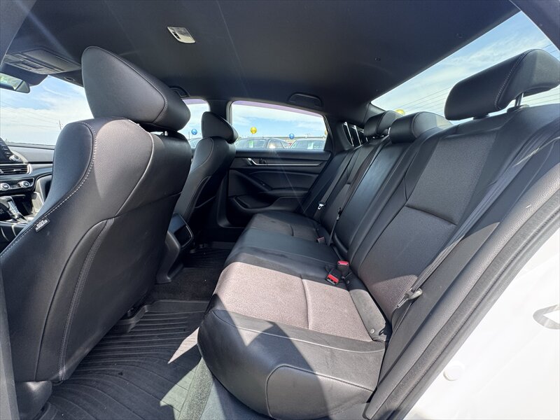 2020 Honda Accord Sport - Photo 18 - Brainerd, MN 56401