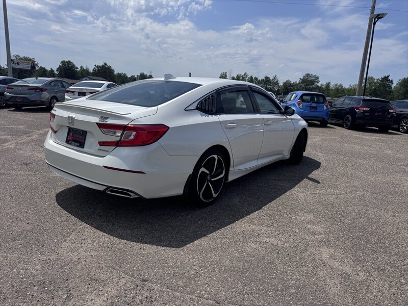 2020 Honda Accord Sport - Photo 4 - Brainerd, MN 56401