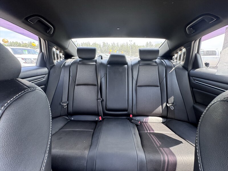 2020 Honda Accord Sport - Photo 16 - Brainerd, MN 56401