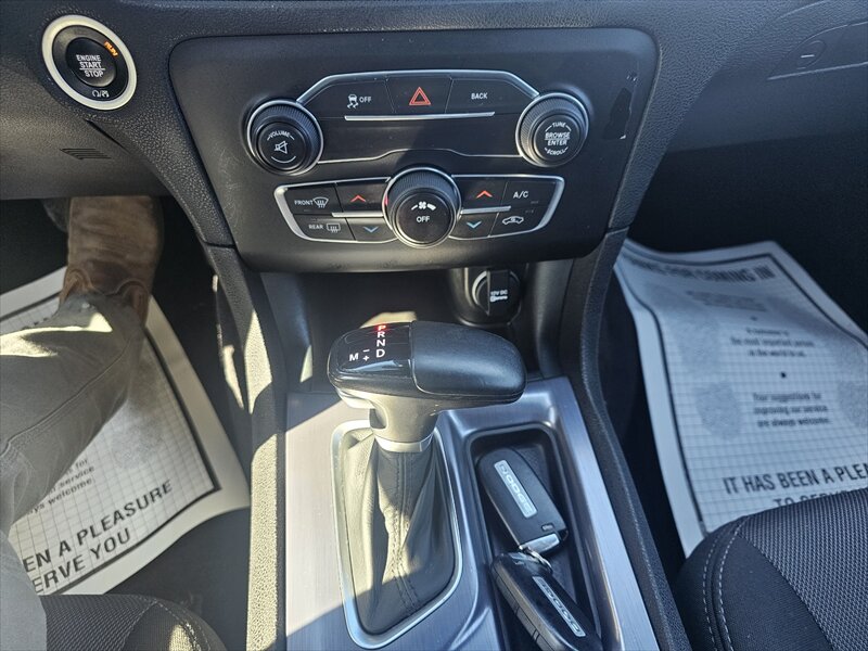 2016 Dodge Charger SE - Photo 15 - Brainerd, MN 56401